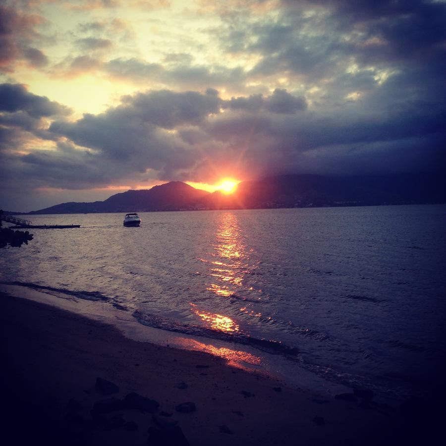 Suite Praia Da Feiticeira Ilhabela Bagian luar foto
